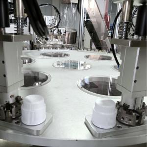 China Máquina de Ensamblaje Automatizada para Tapas de Lavandería con Operación de Plato Giratorio y Carga Tipo Elevador wholesale