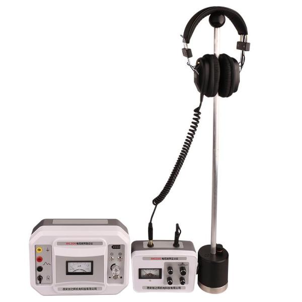 信号送信機と受信機を持つ地下ケーブルロケータ