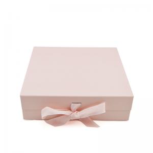 Custom Fancy Paper Gift Box For Gift Packaging With Ribbon