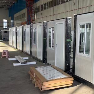 China High Quality Prefabricated 20ft Prefab Luxury Fold Out Module Folding Foldable Small Tiny Container Office House Homes wholesale