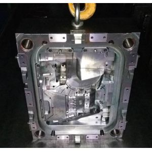 China 冷たいランナーのプラスチック ハンドルSRSカバー/ハンドルの付属品のためのプラスチック注入の工具細工 supplier