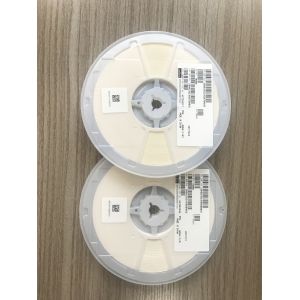 China Tiny 2.7pF 0402 MLCC High Voltage 50V C0G/NP0 Stability High Q Low Loss Halogen-Free Tape and Reel Packaging for Automotive and Industrial Applications wholesale