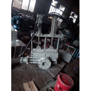 China Los PP/el PE reciclaron los gránulos plásticos máquina, escamas de la película de la botella que reciclaban el extrusor supplier