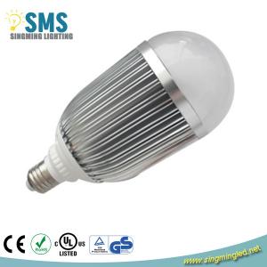 Aluminum High Brightness E27 7W LED Bulb Light with TUV/CE/GS/RoHS