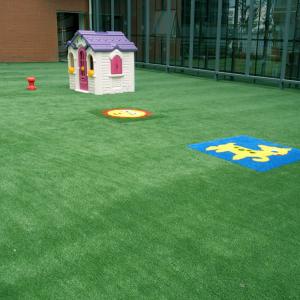 China Long Time Artificial Grass For Dog Run Animal Safe Indoor Outdoor Pet Play supplier