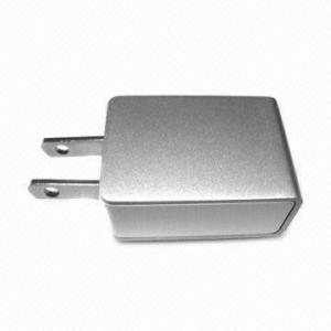 China Charger for Apple, Supports 5.0V Output Voltage, Easy to Use, Universal AC DC Adapters supplier