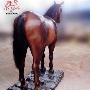 China Custom Animal Resin Statues Animatronic Life Size Horse Sculptures supplier