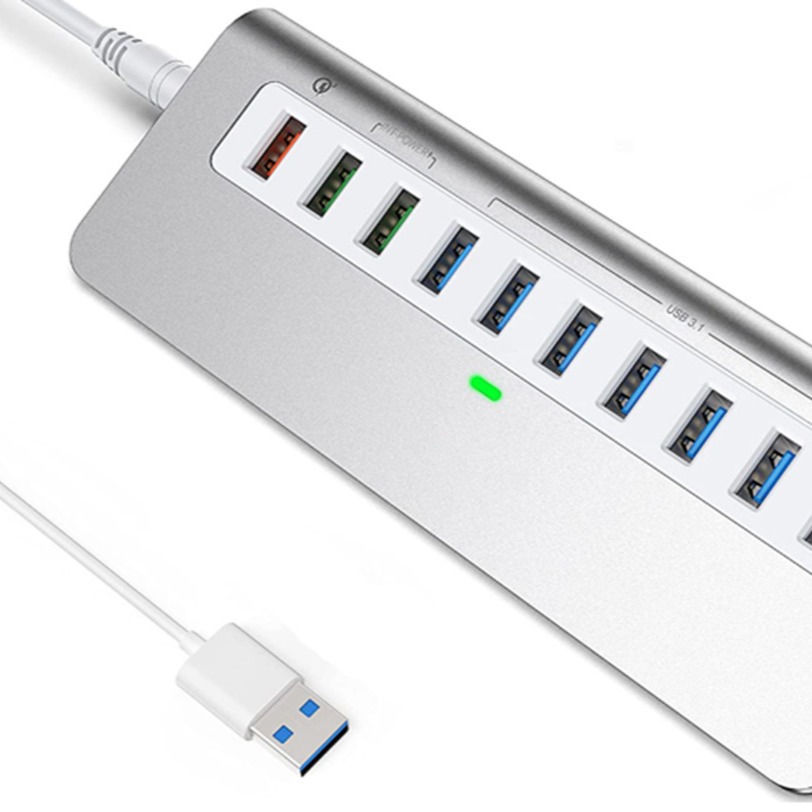 China 7-en-1 USB-A Hub avec DC JACKI USB 3.0 Type A 10Gbps Pour ordinateur portable et PC supplier