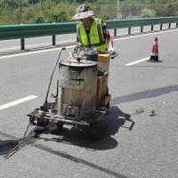China Thermoplastic Hot Patch Asphalt Road Patching Material on sale