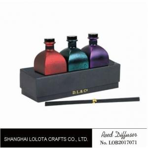 Sweet Smelling Home Reed Diffuser Set Customized Color With Rattan Stick