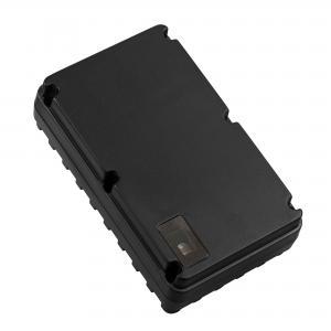 China Waterproof Protable GPS Tracker With Remove Alarm By Light Sensor supplier