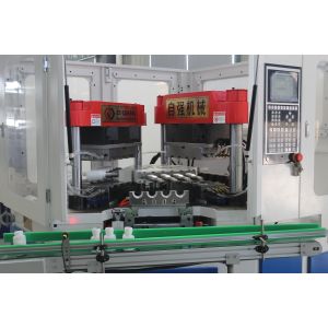 China An injection molding machine with extremely high output and capable of producing a rather diverse range of bottles wholesale