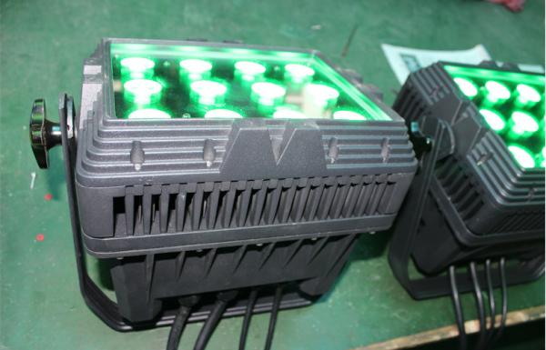 ディスコ/Djのための1 LEDの壁の洗浄軽い屋外段階の照明器具に付き12 x 15w RGB 3