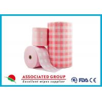 China Pink Checked Pattern Spunlace Nonwoven Rolls Soft & Lint Free on sale