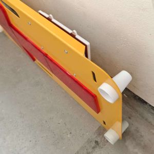 China Manual Control LED Arrow Board Portable Traffic Signs wholesale