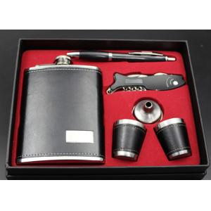 China Lightweight 8oz Hip Flask Gift Box Set , Personalised Hip Flask With Cups supplier