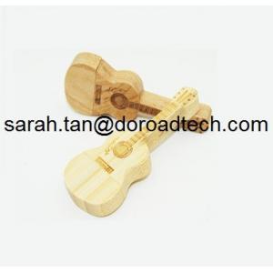 China New Wooden Cute Mini Guitar Shaped USB Pen Drives, Hot Sale Guitar USB Memory Sticks supplier