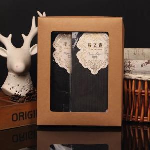 Qingdao Yilucai High Quality Custom Cotton Socks Packing Box Kraft Paper Box With Clear Window