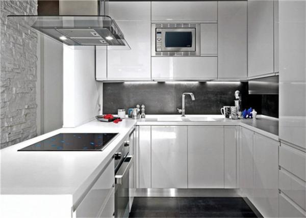 Modern Design MDF MDF Kitchen Cabinets Customized Style Furniture Environmentall