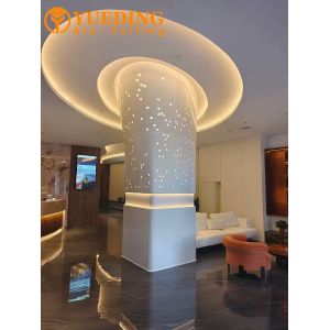 China Plaque d'aluminium de colonne carrée cylindrique personnalisée en arc en forme d'hyperbole double arc supplier