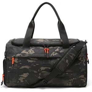 China Overnight  Water Resistant Gym Bag With Shoe Compartment 22L supplier