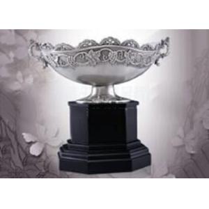 China Base de madeira da parte superior feita sob encomenda feita sob encomenda grande da liga do copo do troféu do tamanho para concessões dos vencedores da equipe wholesale