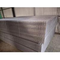 China Reinforcement 11 Gauge 10 Gauge Welded Wire Mesh Electro Galvanized on sale