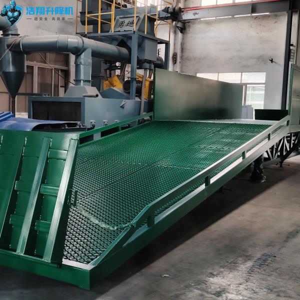 Mobile Container Dock Ramp Forklift Container Ramp Large Container Load Ramp