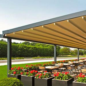 China Waterproof PVC Retractable Patio Awning With Led Lights 3 - 5 Years Warranty supplier