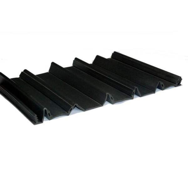 EPDM のゴム製シールの建物の膨張継手のシールの高温特性
