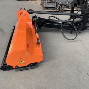 China Tractor Mounted Grass and Branch Shredder with 540r/min PTO and 1200-2200mm Cutting Width for 35-85 HP Tractors wholesale