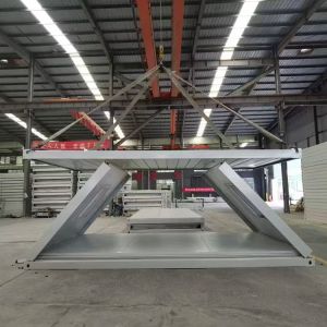 China Maison de conteneurs pliants de sécurité cadre en acier galvanisé pour un transport facile supplier