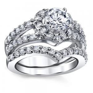 Round Brilliant Cut Heart Shaped Diamond Engagement Ring 0.46CT OEM