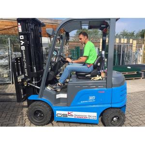 Lifting Height 3m 2 Ton Battery Powered Lift Trucks With AC Motor Power Souce