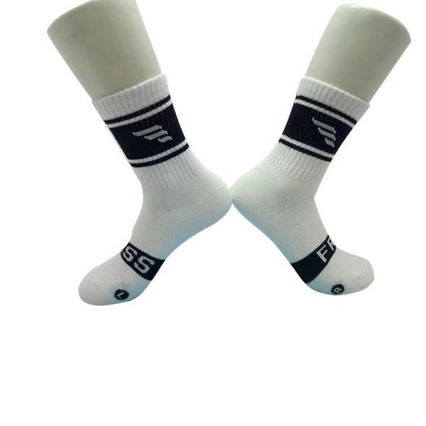 Exclusive Men Sport Socks Riding Cotton Sock with Special Service Free Custom Samples