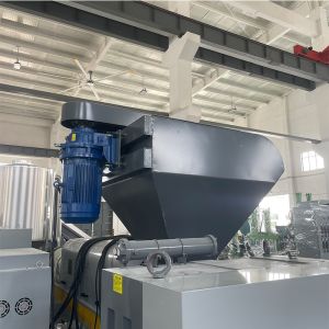China New Type 250-500KG Competitively Priced PP PE HDPE LDPE LLDPE Plastic Pelletizer Granulating Machine for PP PE Pump Engine wholesale