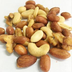 China Natural Healthy Non GMO Crispy Sea Salt Mixed Nuts Cashew Almonds Walnuts supplier
