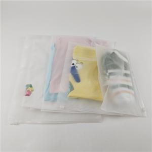 China Factory Wholesale Transparent Plastic T - Shirt Clothes Packaging Bag With Sliding Zipper And Hook supplier