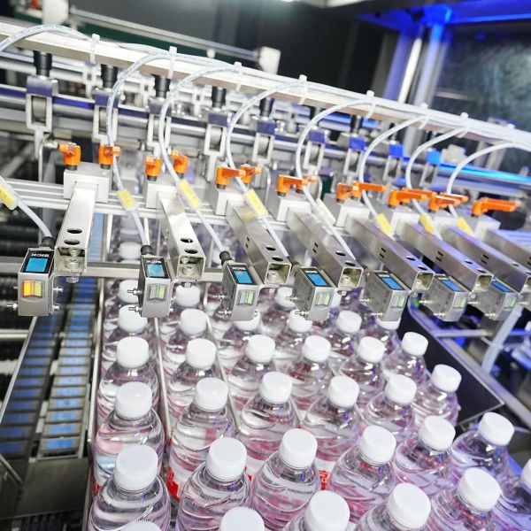 Automatic PE Shrink Film Wrapping Machine with 380V/50Hz Power and 35kW Main Machine Power for Efficient Packaging