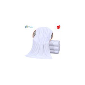 White Disposable Bath Towel Hotel Bath Towel 200gsm Plain Design For Home Hotel Use