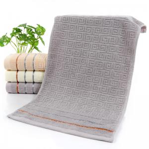 White Plain Forged Cotton Washcloth Bath Towel Absorbent 3-Piece Gift Box with Return Gift Cover