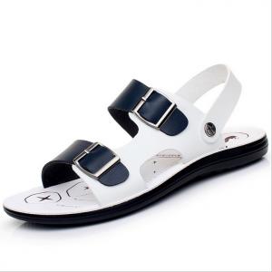 Round Toe Handmade Leather Sandals Summer Men Beach Sandals Logo Customized