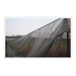 China 1.3 * 1.3mm Polyester Mesh Screen , Plain Weaving 2 - 3% UV Screen Fabric Mesh supplier