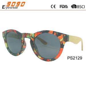 China 2018  fashion sunglasses with 100% UV protection lens, made of wood in the temple supplier