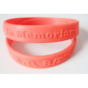 China hot sale  embossed silicone wristband , embossed silicone bracelet for sale supplier