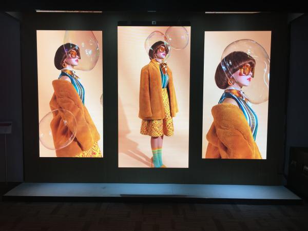 P2.6 Indoor LED Screen 1000*500mm Advertising LED Wall Display Front Installation