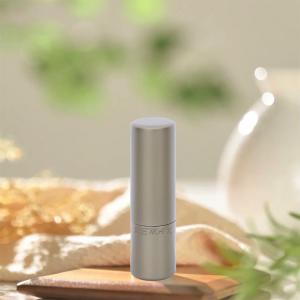 China Empty Plastic Aluminum Lipstick Tube 3.5g Gold Scrub For Lip Care supplier