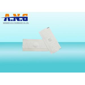 China Smart Impinj 4QT Fabric Woven Rfid Laundry Tag For Apparel Garment Tracking supplier