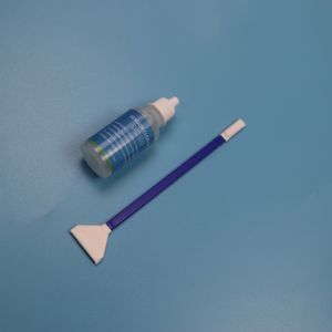 China 2 in 1 Portable 16mm Microfiber Sensor Swab Cleaning Kit Camera Cleaner DSLR Camera Cleaning Kit with Liquid wholesale