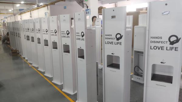 La temperatura infrarroja del sensor de la exhibición del LCD da el dispensador libre del jabón